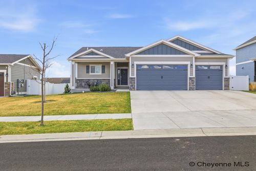 1211 Jessi Dr, Cheyenne, WY, 82009-1880 | Card Image