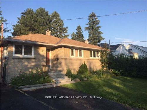 35 Wynn Road, North York, ON, M2R1S8 | Card Image