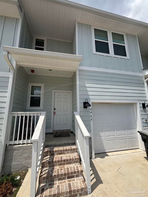 9469 Nature Creek Ln, Pensacola, FL, 32526-4597 | Card Image