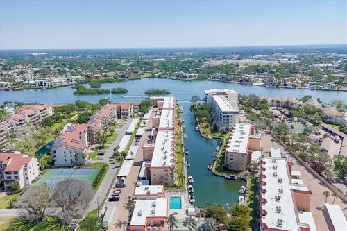 apt-304-1250 N Portofino Dr, SARASOTA, FL, 34242-3107 | Card Image