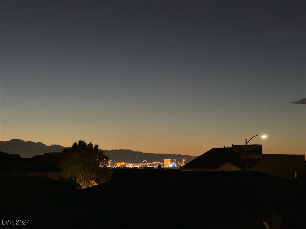 Everest Peak Ave, Henderson, NV 89012