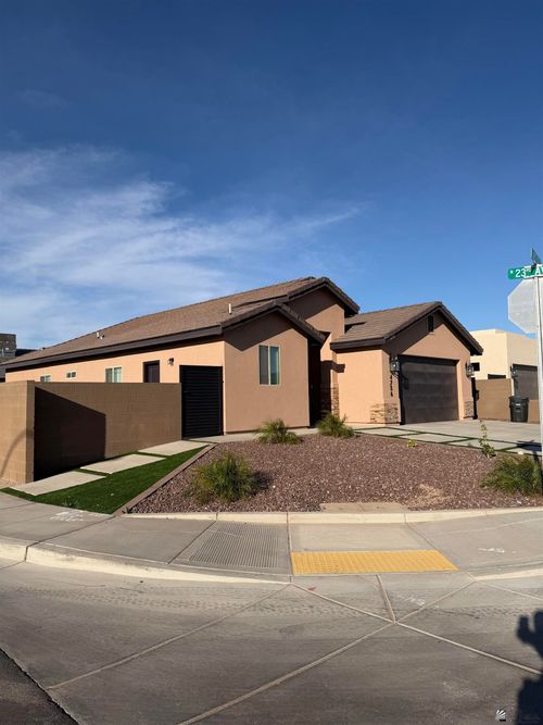 4756 E Jett St, San Luis, AZ, 85336 | Card Image