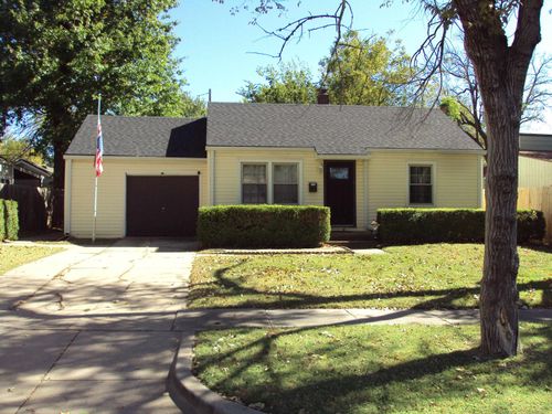 1938 S Bleckley Dr, Wichita, KS, 67218-4304 | Card Image