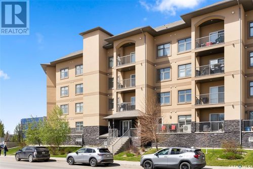 305-3630 Haughton Rd E, Regina, SK, S4V1P1 | Card Image