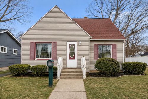 132 Hendricks St, Michigan City, IN, 46360 | Card Image