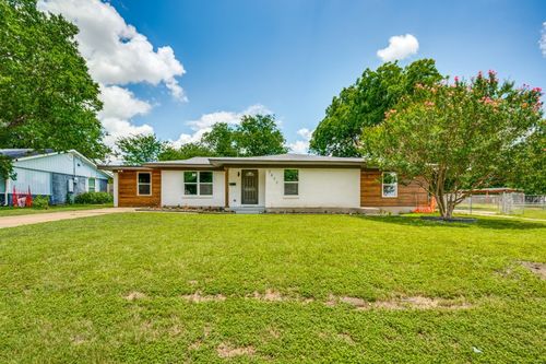 2800 Cecil Dr, Richland Hills, TX, 76118-6501 | Card Image