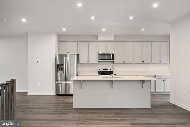 10170 Queens Way, Townhouse with 4 bedrooms, 4 bathrooms and null parking in MANASSAS VA | Image 21
