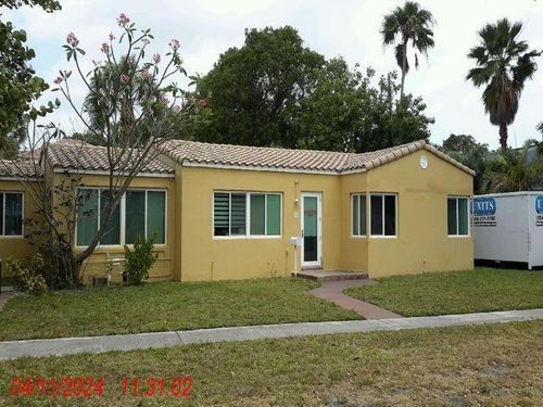 101 Se 19th St, Fort Lauderdale, FL, 33316-2835 | Card Image