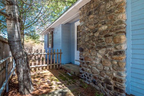 1066 White Mountain Hwy, Bartlett, NH, 03812 | Card Image