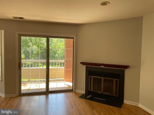 6-205 Salem Ct, Princeton, NJ, 08540-7043 | Card Image