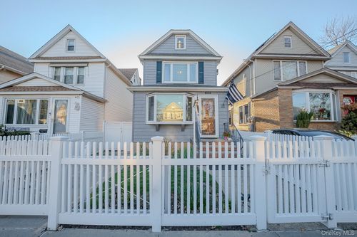 33-26 155th St, Flushing, NY, 11354-3303 | Card Image