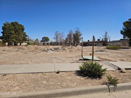 4645 Vulcan Ave, El Paso, TX, 79904-3713 | Card Image