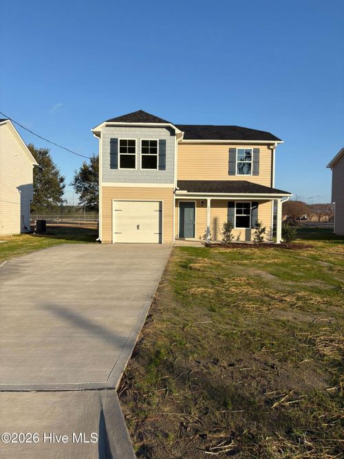 110 W Nelson St, Robersonville, NC, 27871-9768 | Card Image