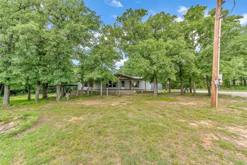 228 Slayden Dr, Sunset, TX, 76270-2707 | Card Image
