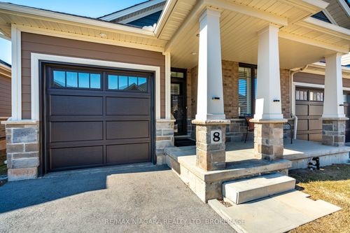 8 Toe Blake Crt, Grimsby, ON, L3M0H7 | Card Image