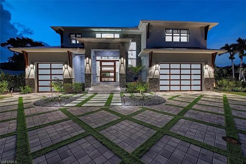 655 Parkview Ln, NAPLES, FL, 34103-3736 | Card Image