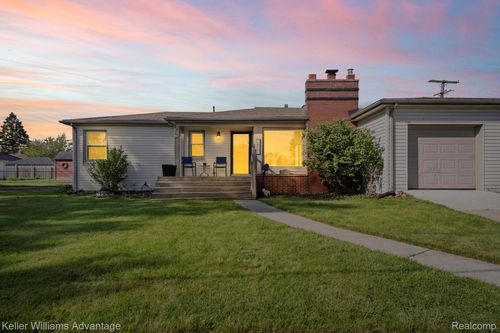 14741 Dasher Ave, Allen Park, MI, 48101-2661 | Card Image