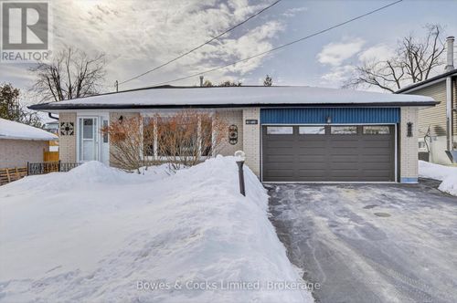 13 Mohawk Dr, Lindsay, ON, K9V0J1 | Card Image