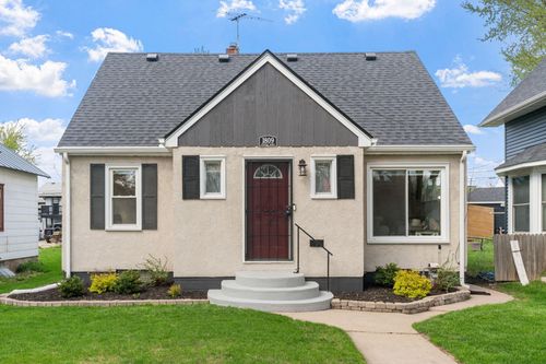 1809 Hyacinth Avenue E, Saint Paul, MN, 55119 | Card Image