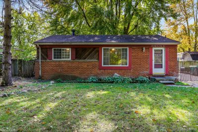 35245 Wick Road, Home with 3 bedrooms, 2 bathrooms and null parking in Romulus MI | Image 1