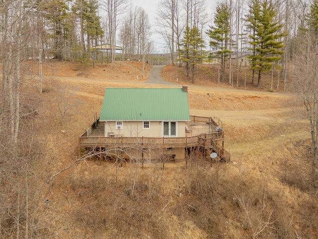 913 Kanawha Ridge Rd, House other with 3 bedrooms, 2 bathrooms and null parking in Dugspur VA | Image 57