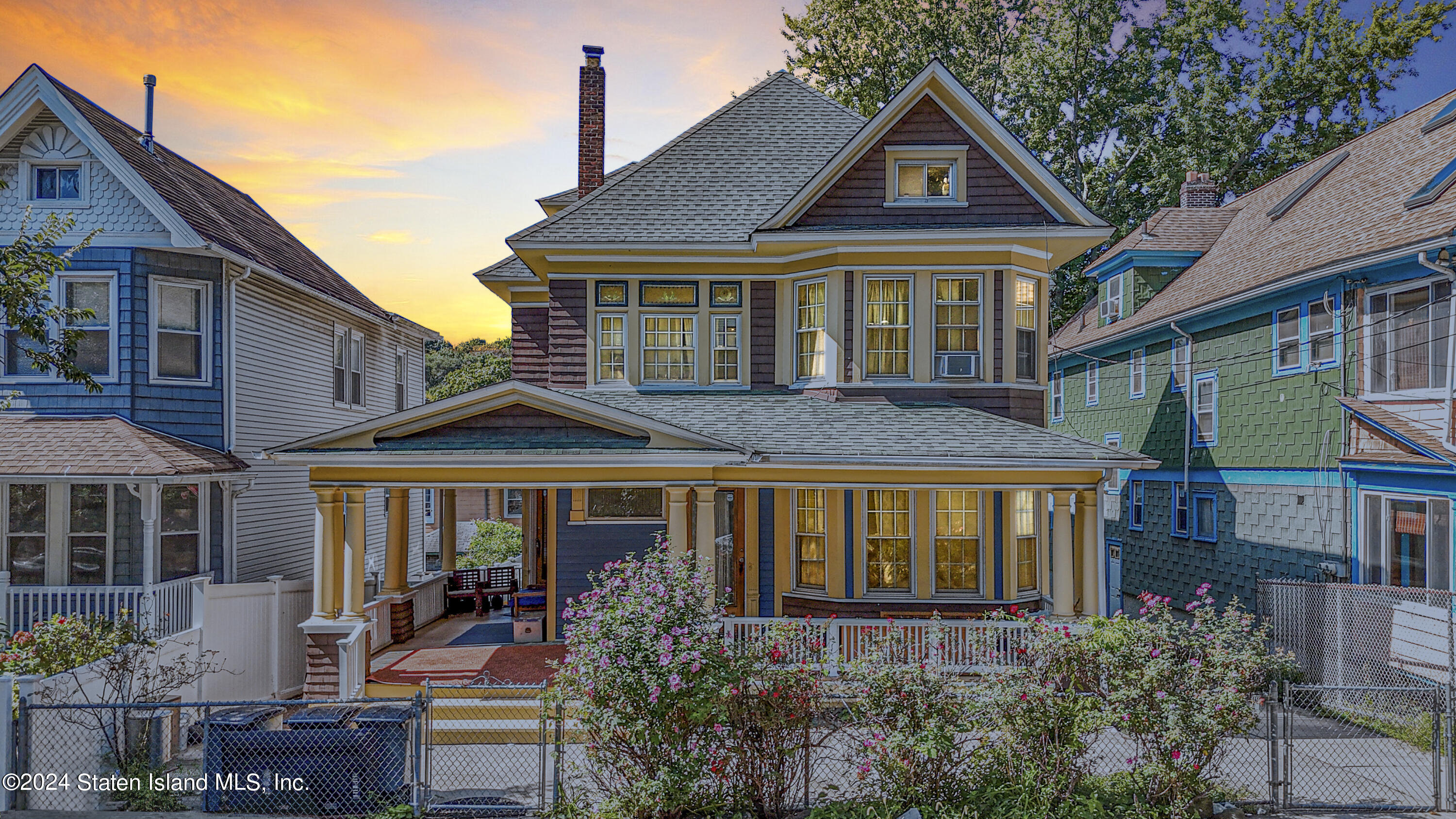 Westervelt Ave, Staten Island, NY 10301