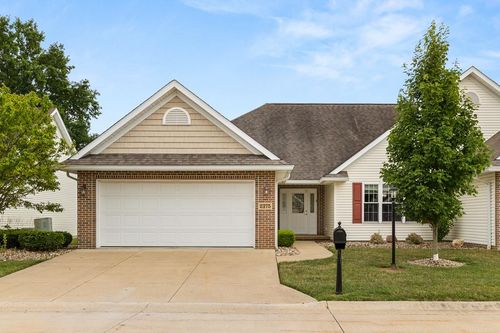 2375 Magnolia Dr, Ashland, OH, 44805-4539 | Card Image