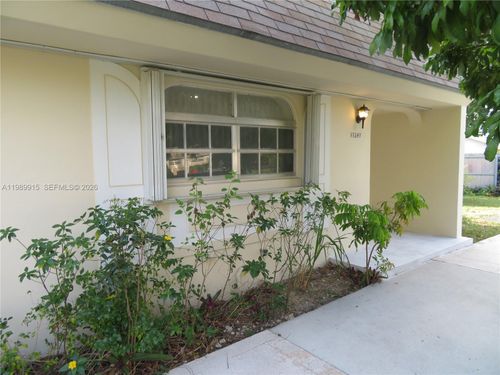 21044-17247 Sw 112th Pl, Miami, FL, 33157-3949 | Card Image