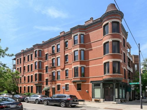 3-2150 N Clifton Ave, Chicago, IL, 60614-4122 | Card Image