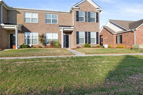 104 Village Main, Anderson, SC, 29621-2584 | Card Image