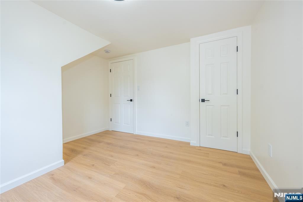 Residential Lease in South Orange Village 5