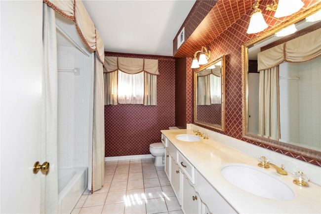 6211 Darby Way, House other with 5 bedrooms, 3 bathrooms and 2 parking in Spring TX | Image 20