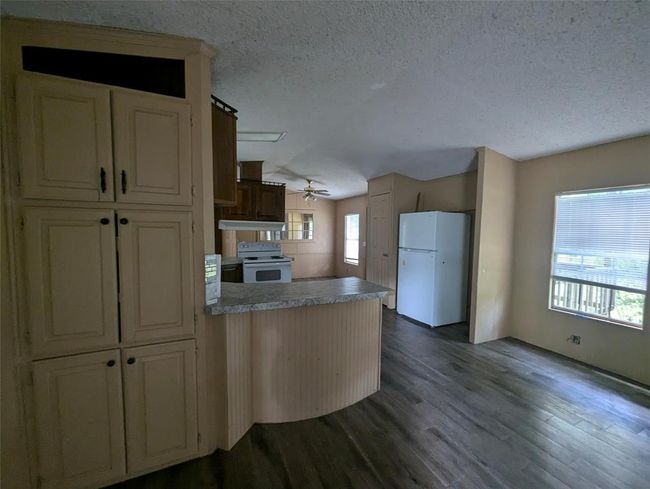 429 Goldenrod, House other with 3 bedrooms, 2 bathrooms and null parking in Livingston TX | Image 5