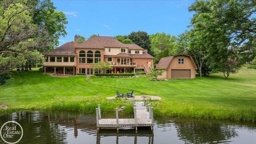 69308 Pine River Dr, Bruce Twp, MI, 48065-4041 | Card Image