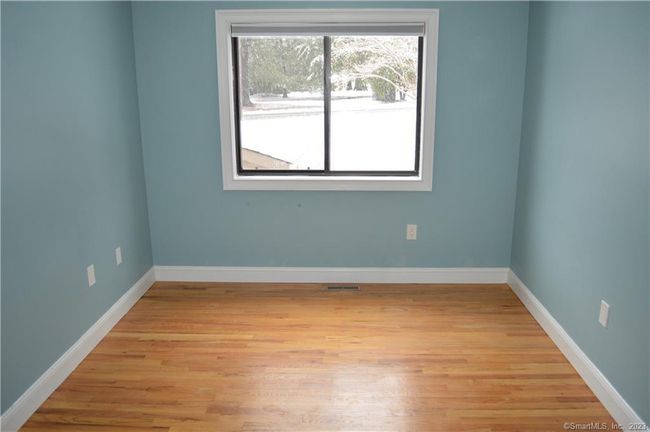 2 - 2 Westview Ct, Condo with 2 bedrooms, 3 bathrooms and null parking in Avon CT | Image 7