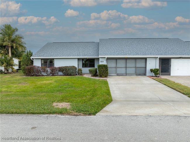321 Grove Cir, Condo with 2 bedrooms, 2 bathrooms and null parking in AVON PARK FL | Image 35