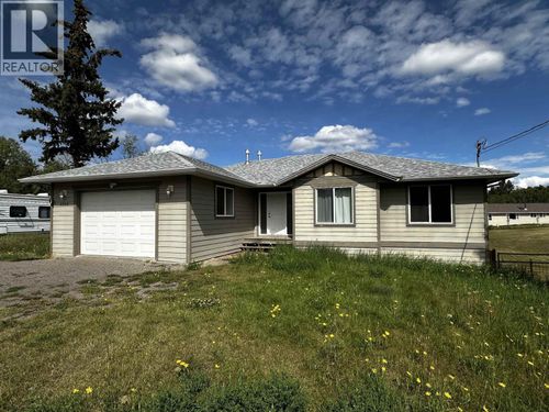 5553 Park Dr, 100 Mile House, BC, V0K2E1 | Card Image