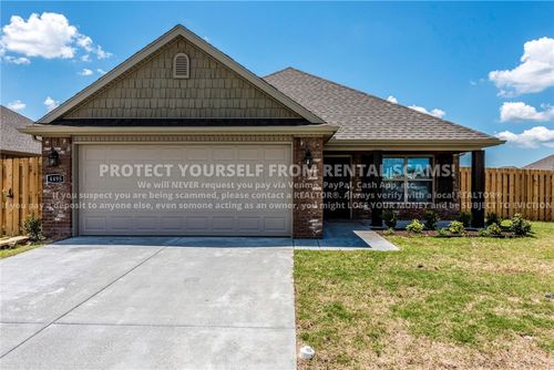 4495 W Wales Dr, Fayetteville, AR, 72704-5053 | Card Image