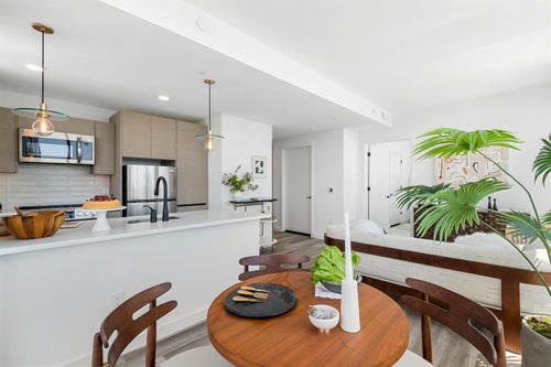 9992-55 Jordan Ave, Jersey City, NJ, 07306-3287 | Card Image