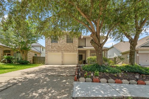 1635 Pebble Banks Ln, Seabrook, TX, 77586-4155 | Card Image