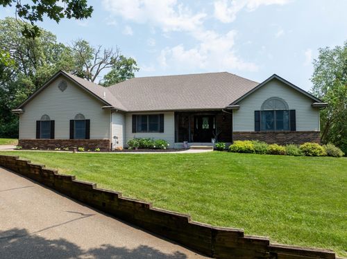 3250 Wild Turkey Rd, Red Wing, MN, 55066-1766 | Card Image
