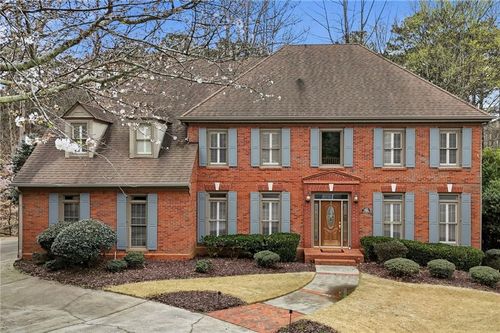 2910 Leeds Garden Ln, Johns Creek, GA, 30022-7566 | Card Image