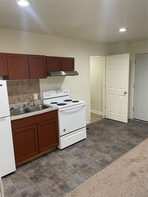 apt-10-912 N State Rd, Davison, MI, 48423-1161 | Card Image