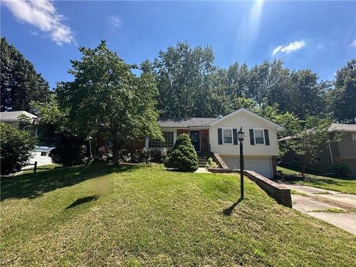 1709 Ne 69th Ter, Gladstone, MO, 64118-2828 | Card Image