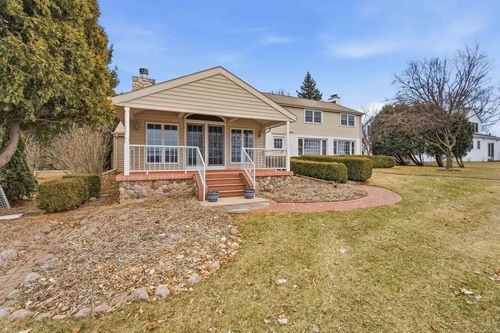 1710 Lakeshore Drive, FOX CROSSING, WI, 54952 | Card Image