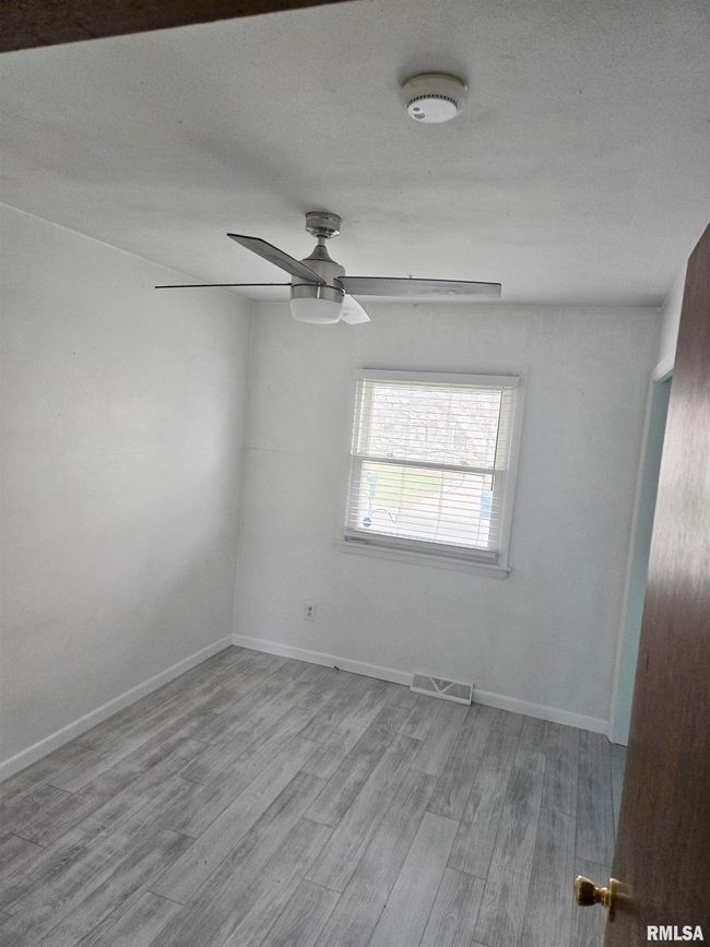 502 N 5 Th St, House other with 3 bedrooms, 1 bathrooms and null parking in Eldridge IA | Image 27