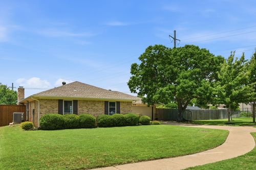 2915 Post Oak Ct, Bedford, TX, 76021-3432 | Card Image