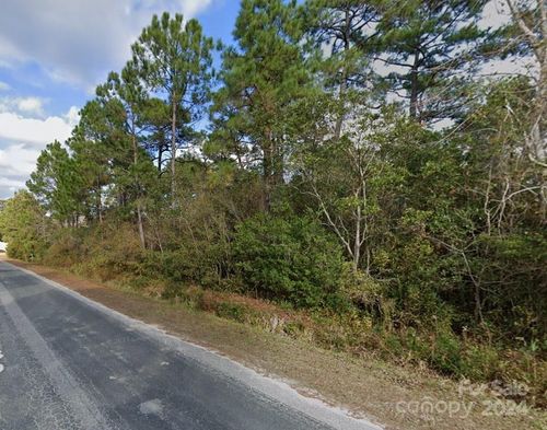 123 Canton St, Newport, NC, 28570-8174 | Card Image