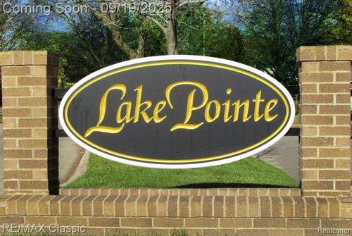 42245 Hammill Ln, Plymouth, MI, 48170-2536 | Card Image