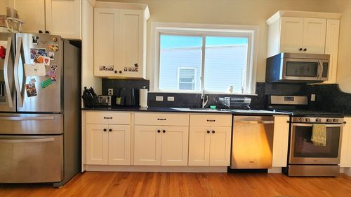 2-121 Heath, Somerville, MA, 02145 | Card Image